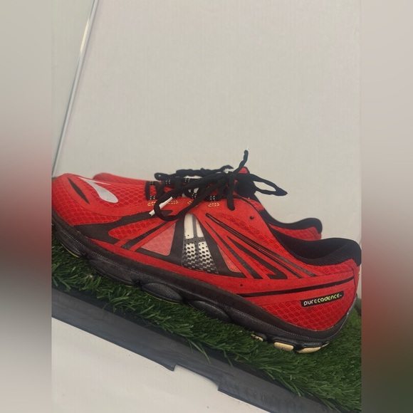 Brooks PureCadence 3 1101611D600 Size 11.5 Red Men’s - Picture 1 of 8